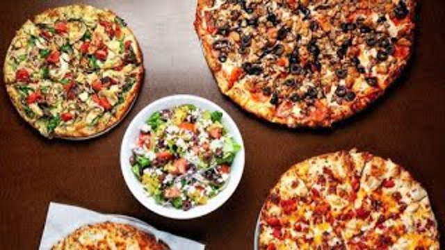 Super Late Night Surprise Pizza Bracket Chat!