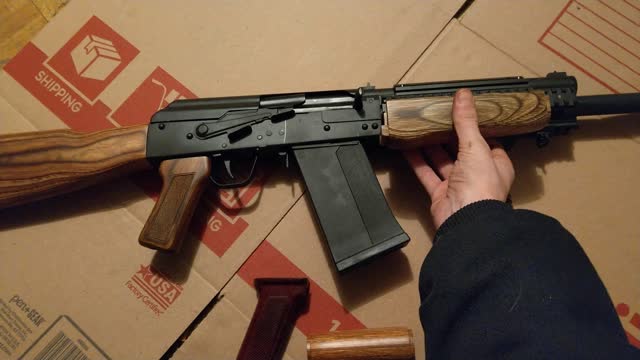 Lynx 12 SDS IMPORTS Part 3 : Is using Wood Furniture from a AK possible? Siaga Clone