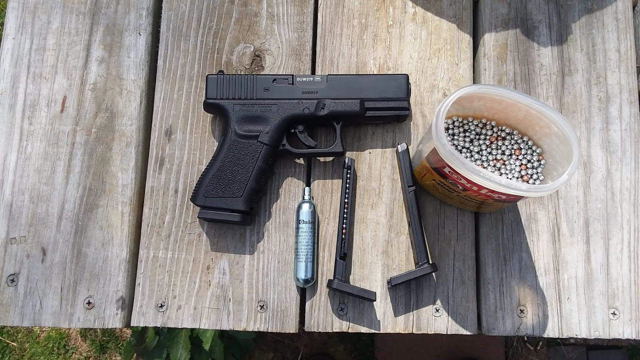 Ammo Shortage Alternative.Semi-automatic .177 Caliber 4.5mm C02 Powered BB Pistol. Steel BBs Only.