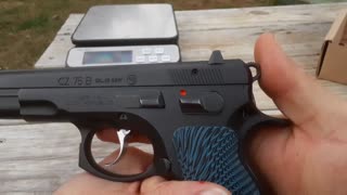 CZ 75 B 40 S&W Tabletop Review Part 1.